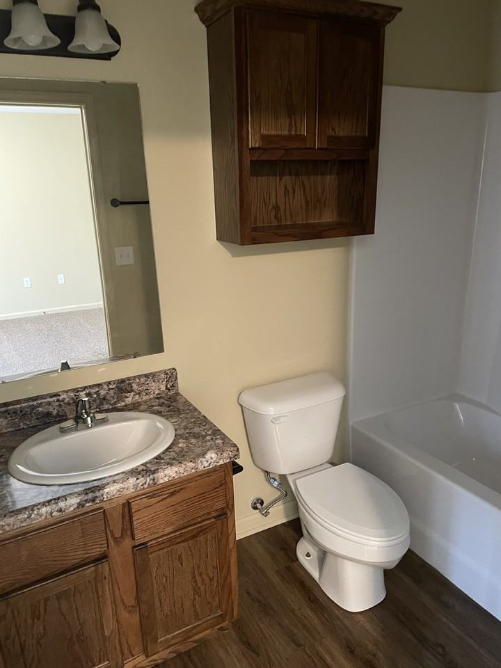 Oak Creek - Photo 7 of 12