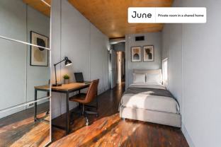 3305 7th St Ne #F - Photo 1 of 1