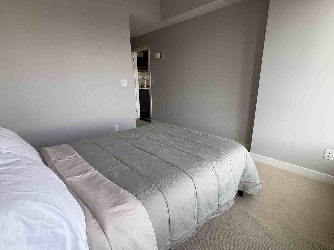 6288 Number 3 Road #1805 - Photo 4 of 12