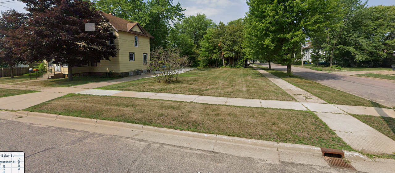 431 9th Street North - Photo 3 of 18