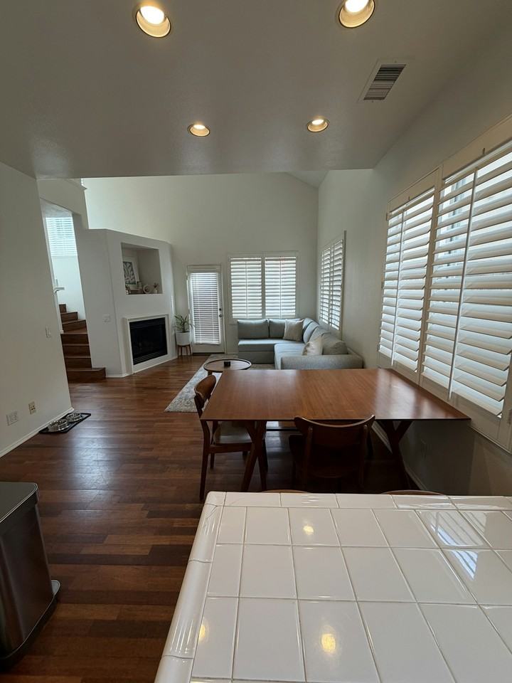 65 Danbury Ln - Photo 7 of 24