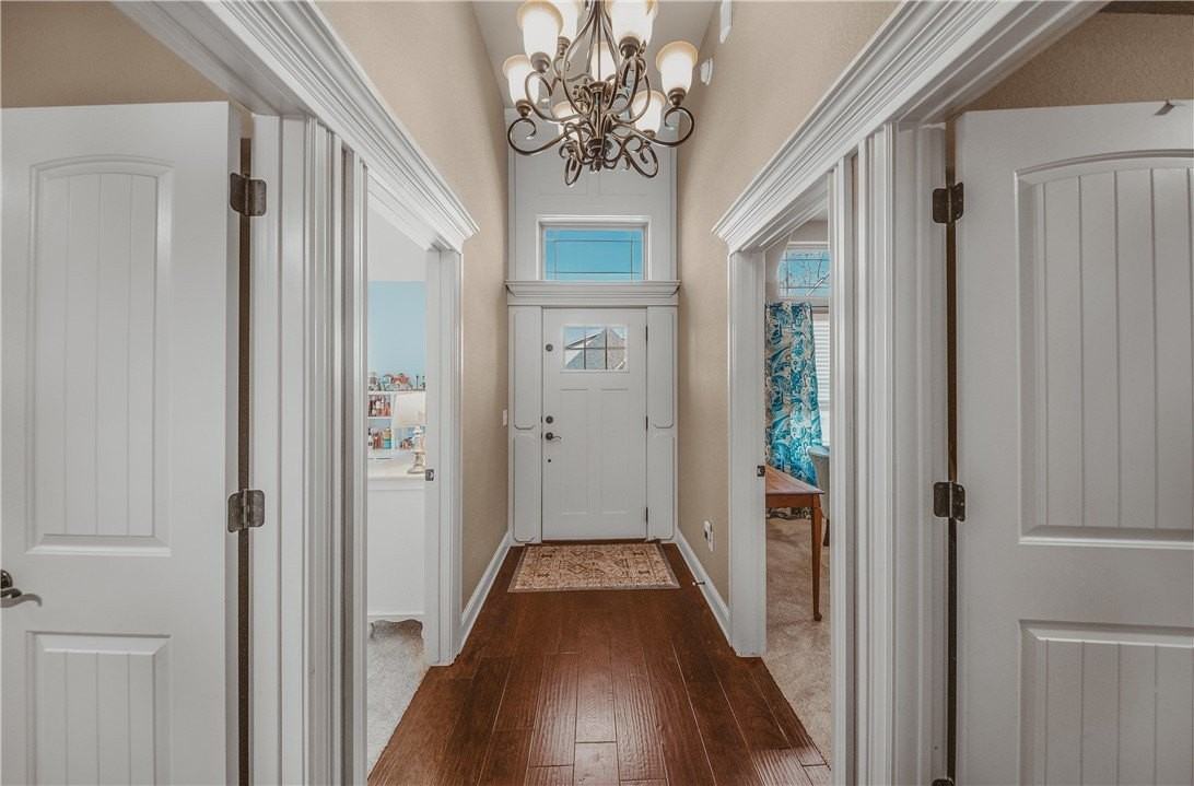 3301 Sw Stonepoint Ave - Photo 2 of 33