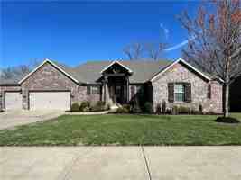 featured image of 2200 Nw Small Oaks St
