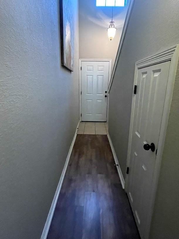 1063 W Malibu St - Photo 5 of 11