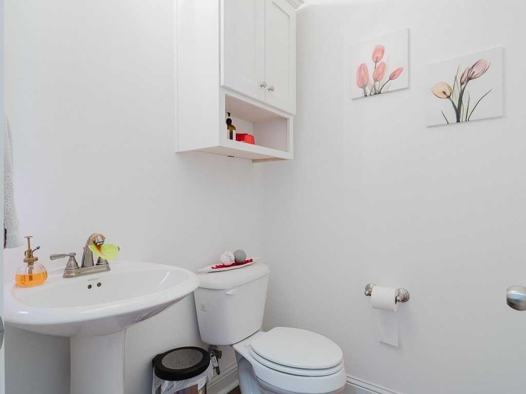 5201 Sw Kemptown Pl - Photo 5 of 23