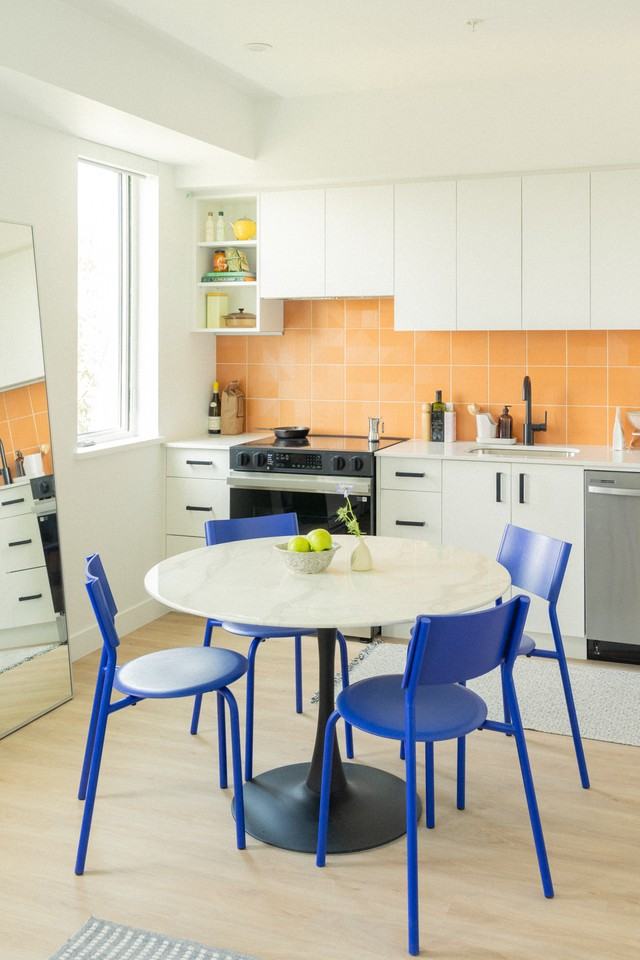 822 Catherine Street - Photo 3 of 12