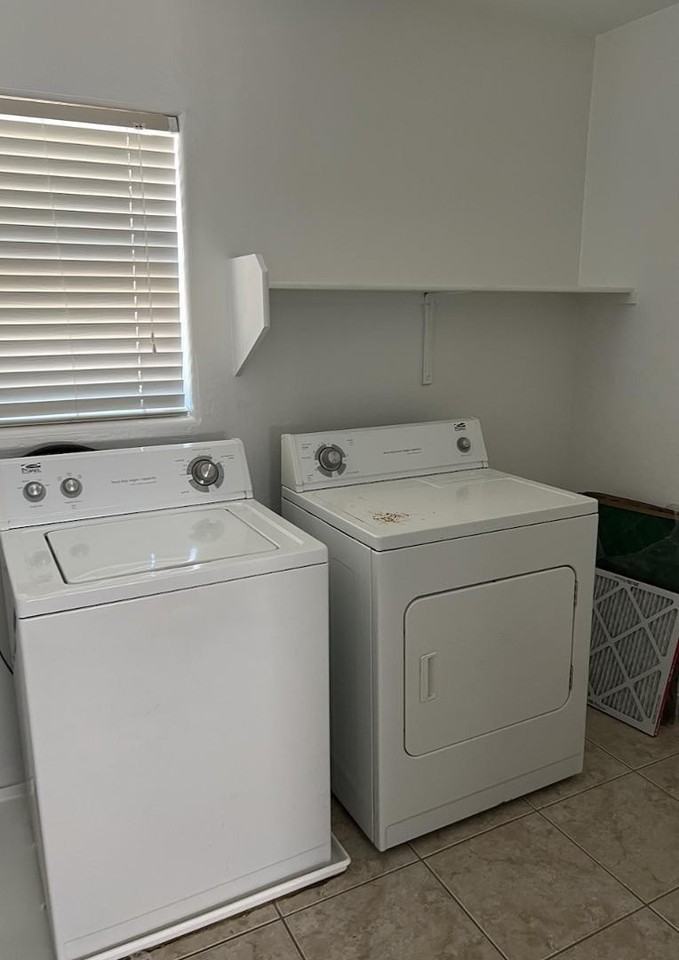 3637 E Parkview Dr - Photo 4 of 11