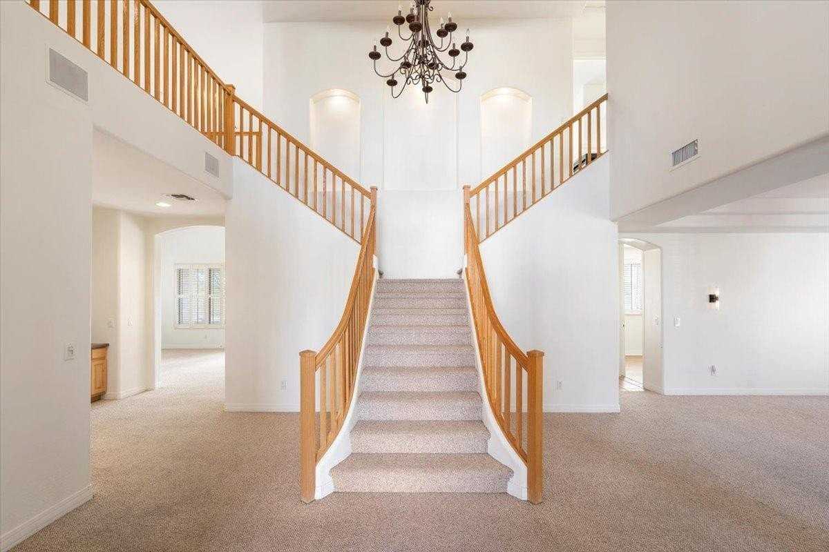 5505 E Calle Del Sol - Photo 2 of 41