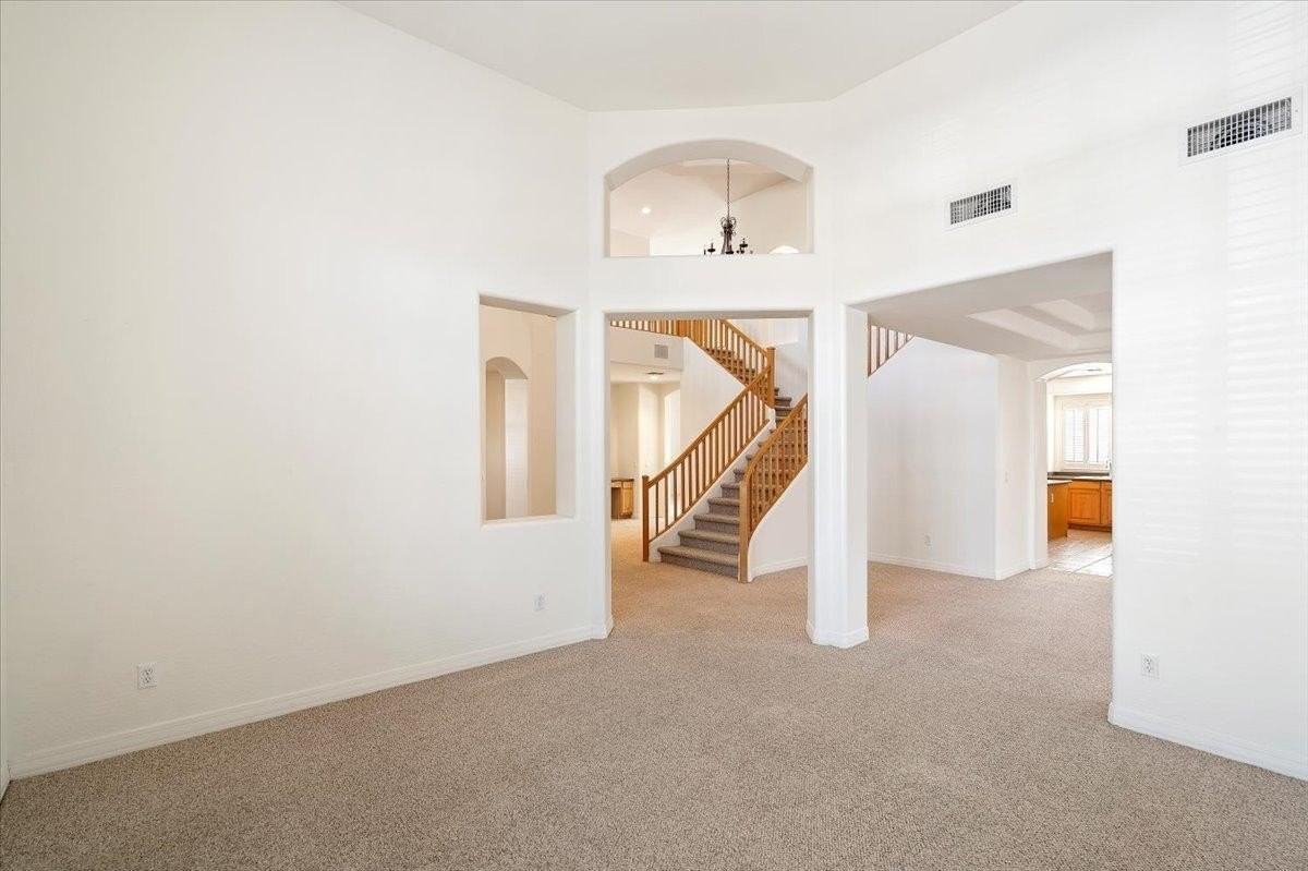 5505 E Calle Del Sol - Photo 3 of 41