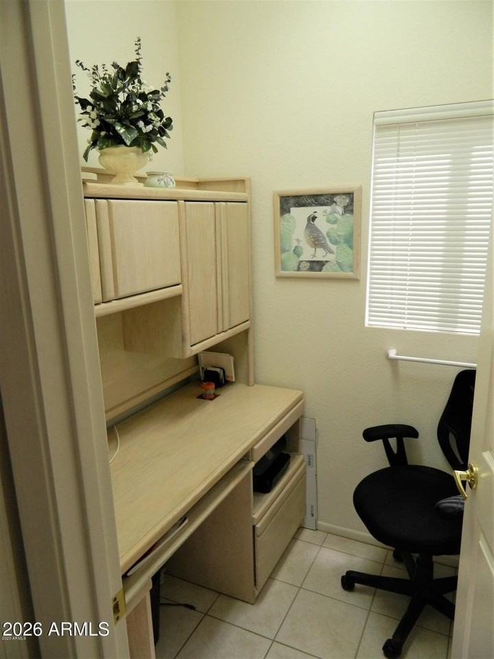 22520 N Via De La Caballa - Photo 7 of 12