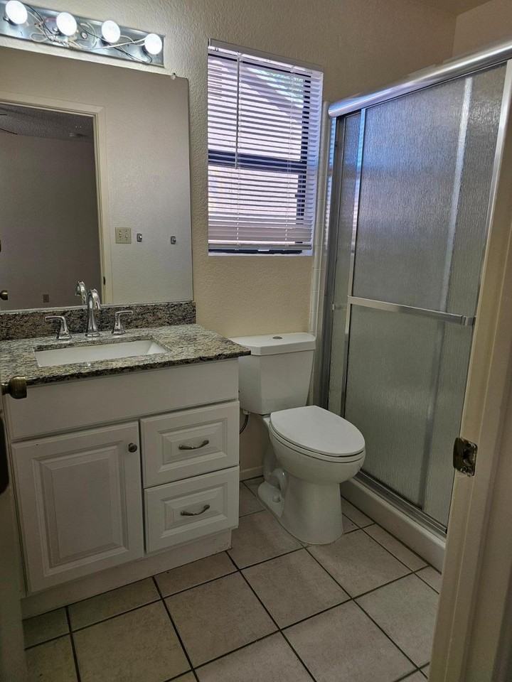 4900 Loma Loop - Photo 6 of 11