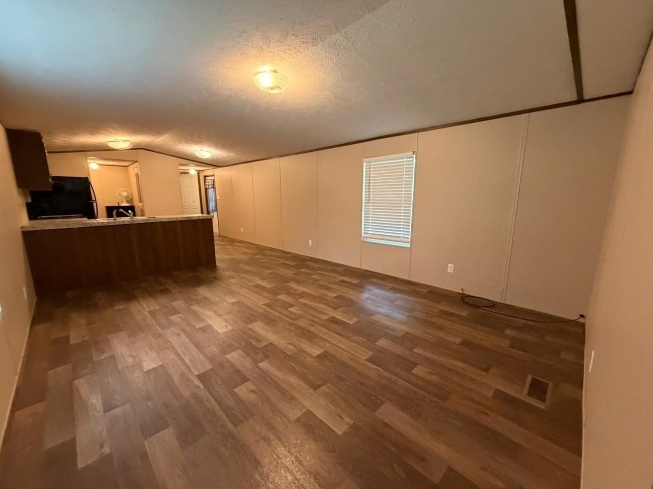 326 County Road 852 - Photo 4 of 26