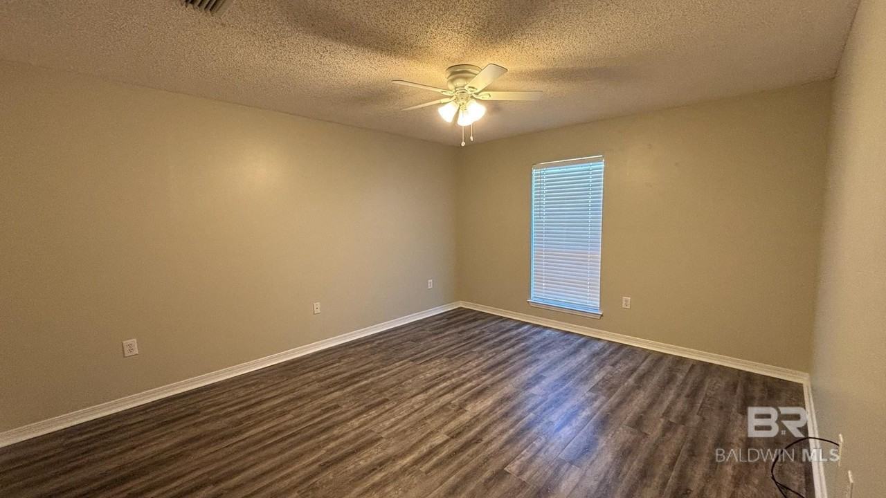 18950 Dalewood Cir - Photo 7 of 18