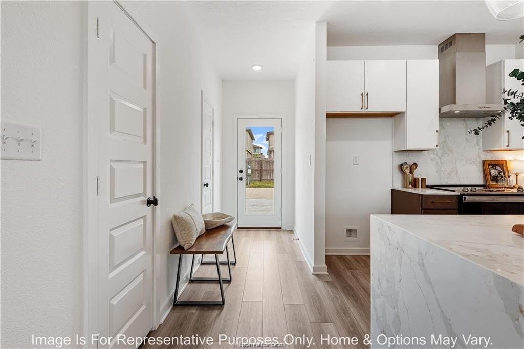 1207 Dorothy Ln - Photo 3 of 15