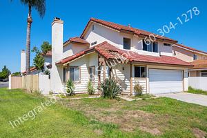 featured image of 4504 Goldfinch Way #1