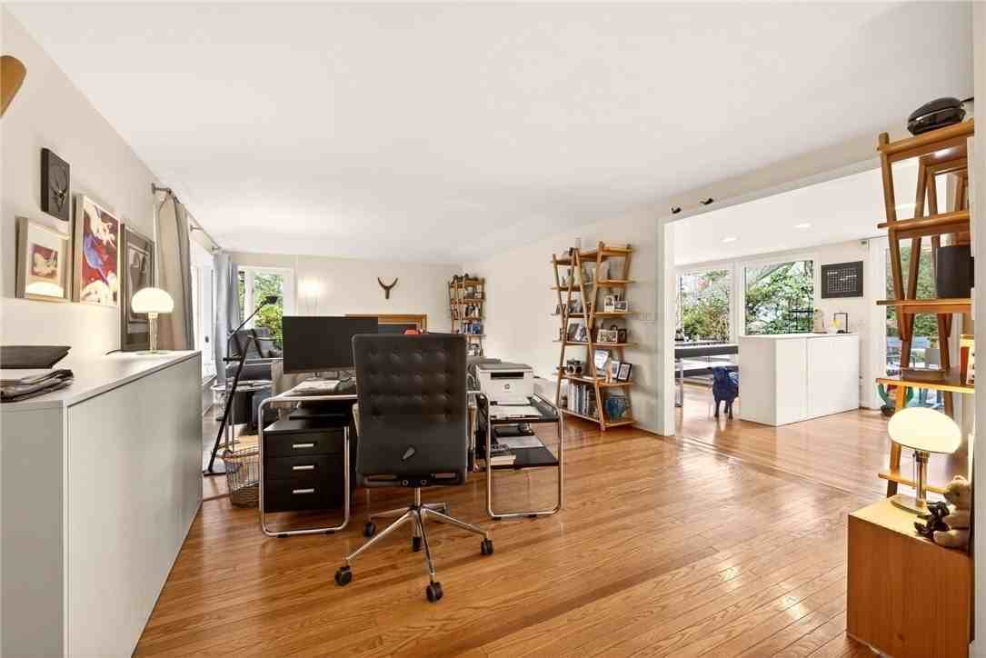 53 Golfside Pkwy - Photo 4 of 37