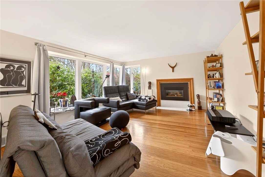 53 Golfside Pkwy - Photo 6 of 37