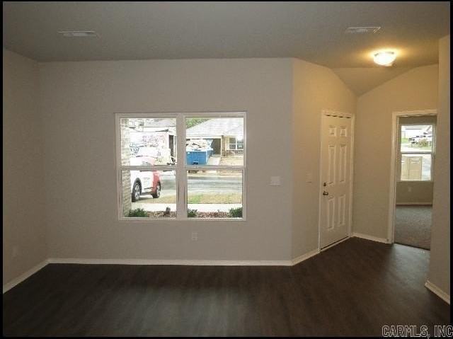 1935 Auburn Hills Dr - Photo 2 of 20