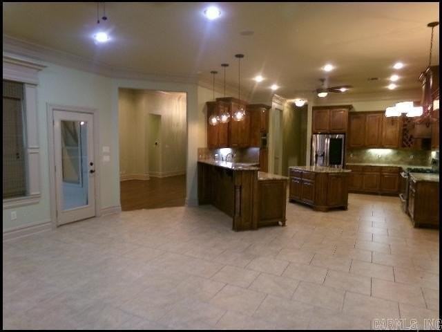 21 Commentry Dr - Photo 7 of 25