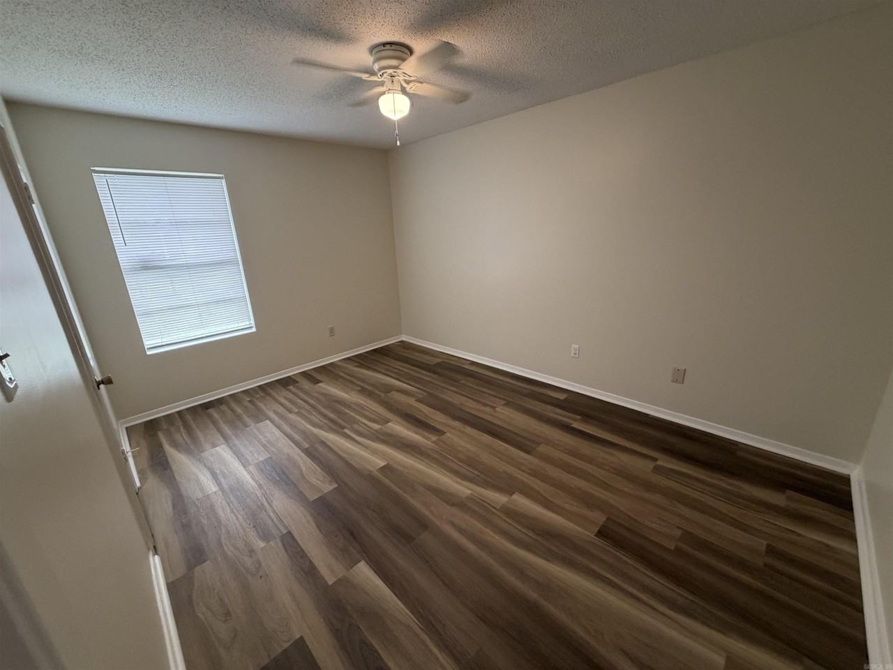 12 Southland Ct - Photo 6 of 10