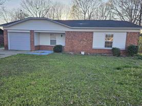 713 King Pl - Photo 1 of 1