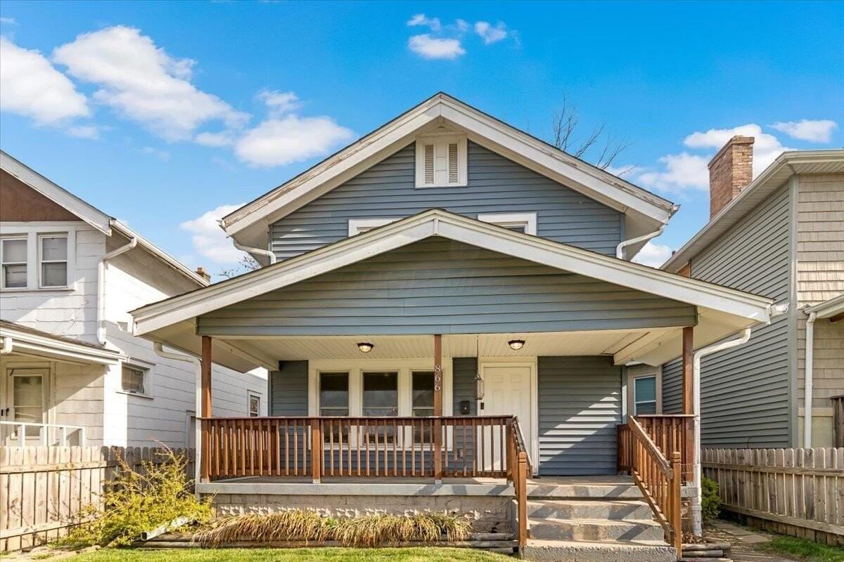 866 E Starr Ave - Photo 4 of 27