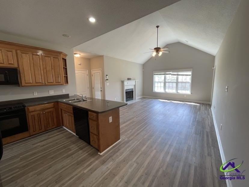 114 Cedarland Dr - Photo 5 of 15