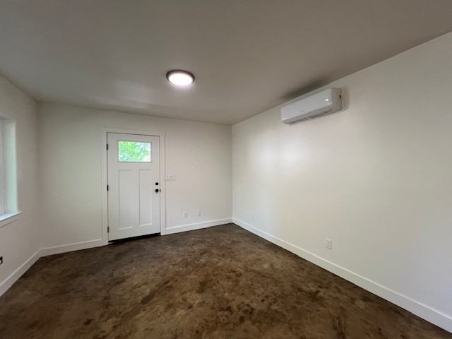 201 W 20th St #3 - Photo 4 of 22