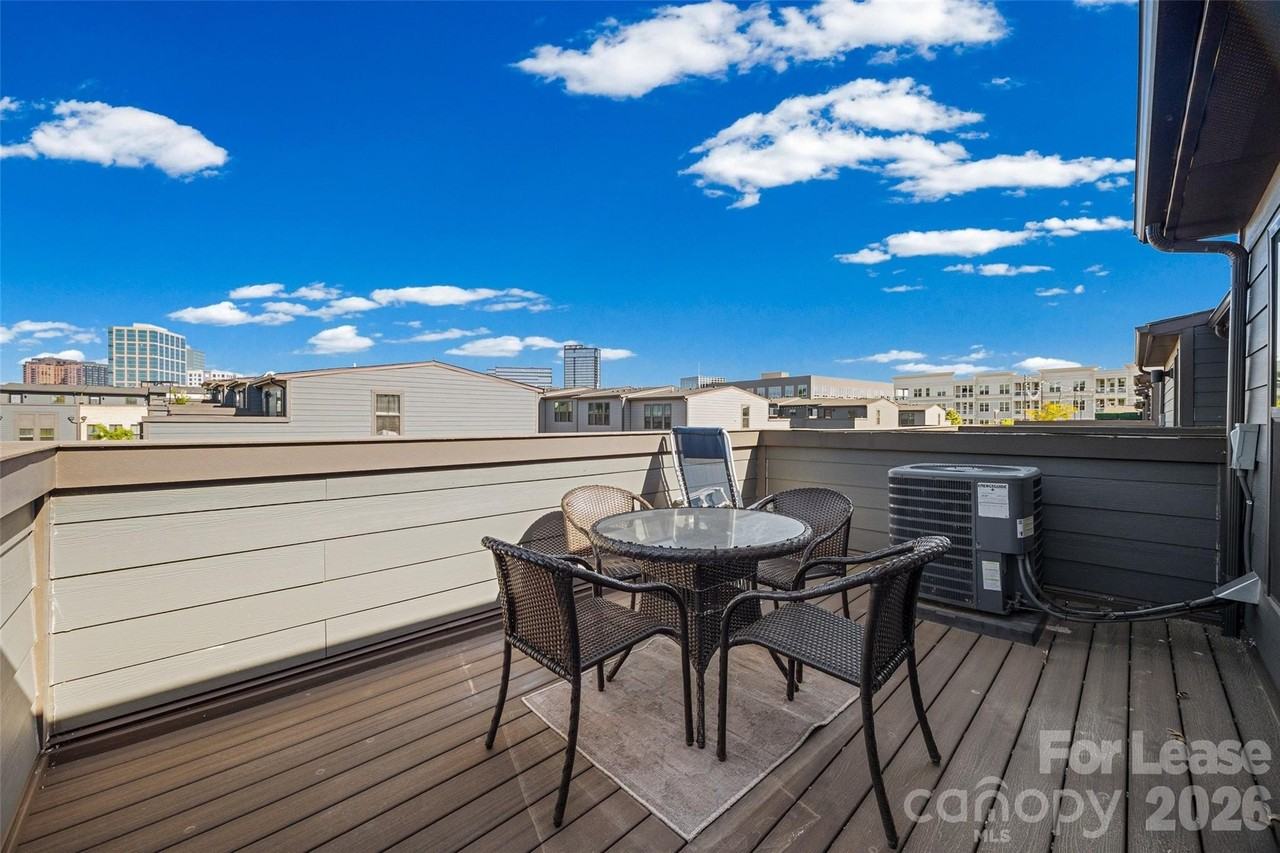 424 Music Hall Way - Photo 3 of 35