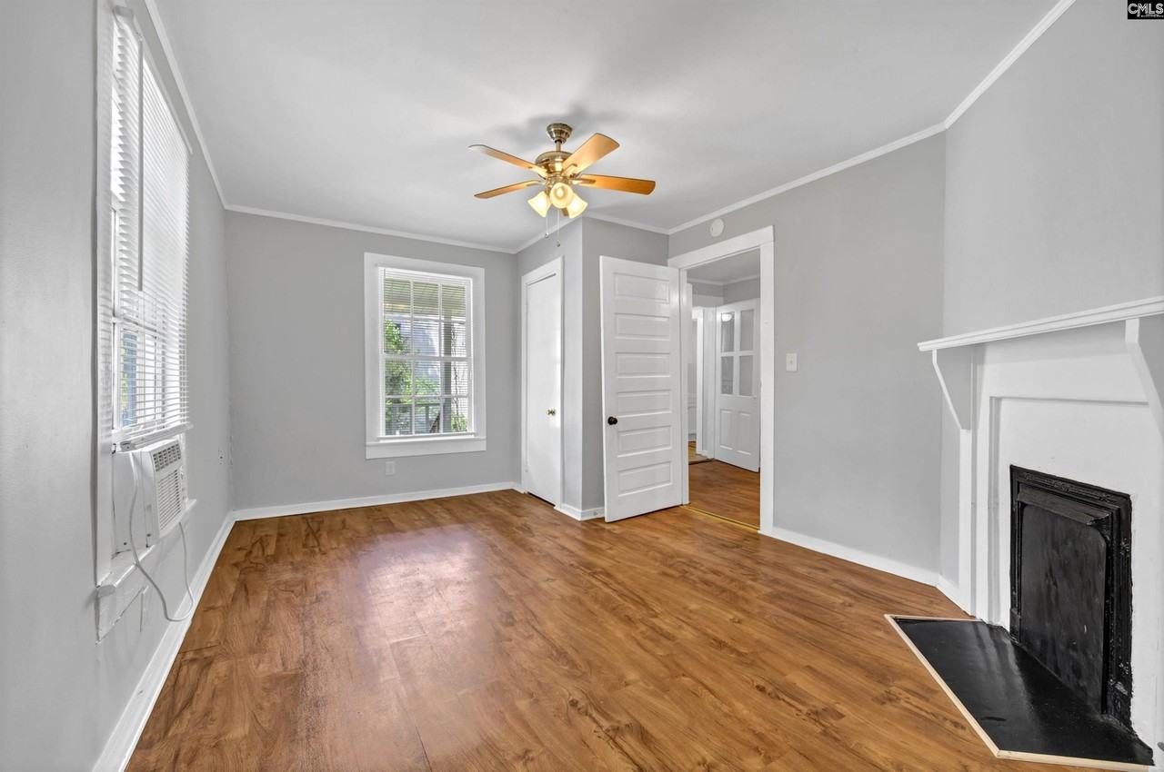 206 Augusta St - Photo 6 of 16