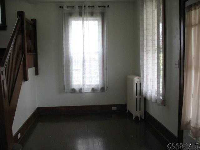 390 W Race St - Photo 7 of 13