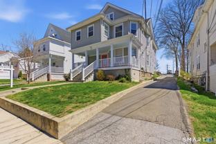 21 Quintard Ter #2ndFL - Photo 1 of 1