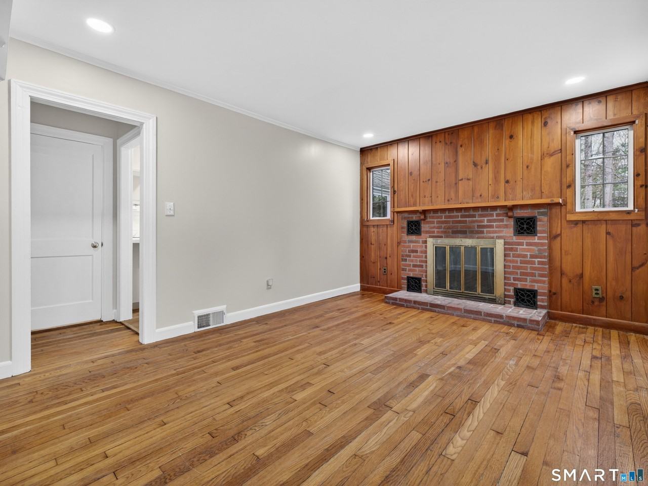 87 Mcveagh Rd - Photo 5 of 36