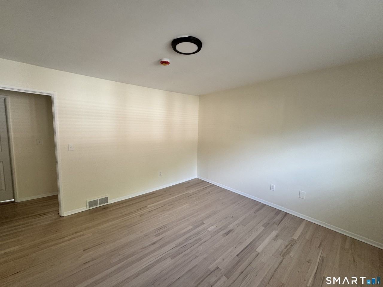 75 Saltonstall Pkwy #3C - Photo 7 of 13