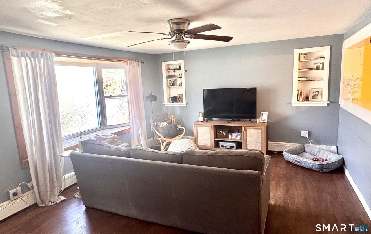 110 Lake Rd #A - Photo 7 of 13