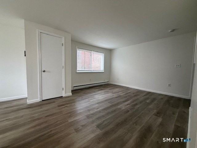 252 Blakeslee St #4 - Photo 3 of 11