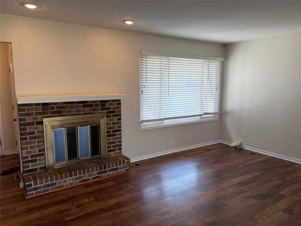 3707 Urbandale Ave - Photo 6 of 16