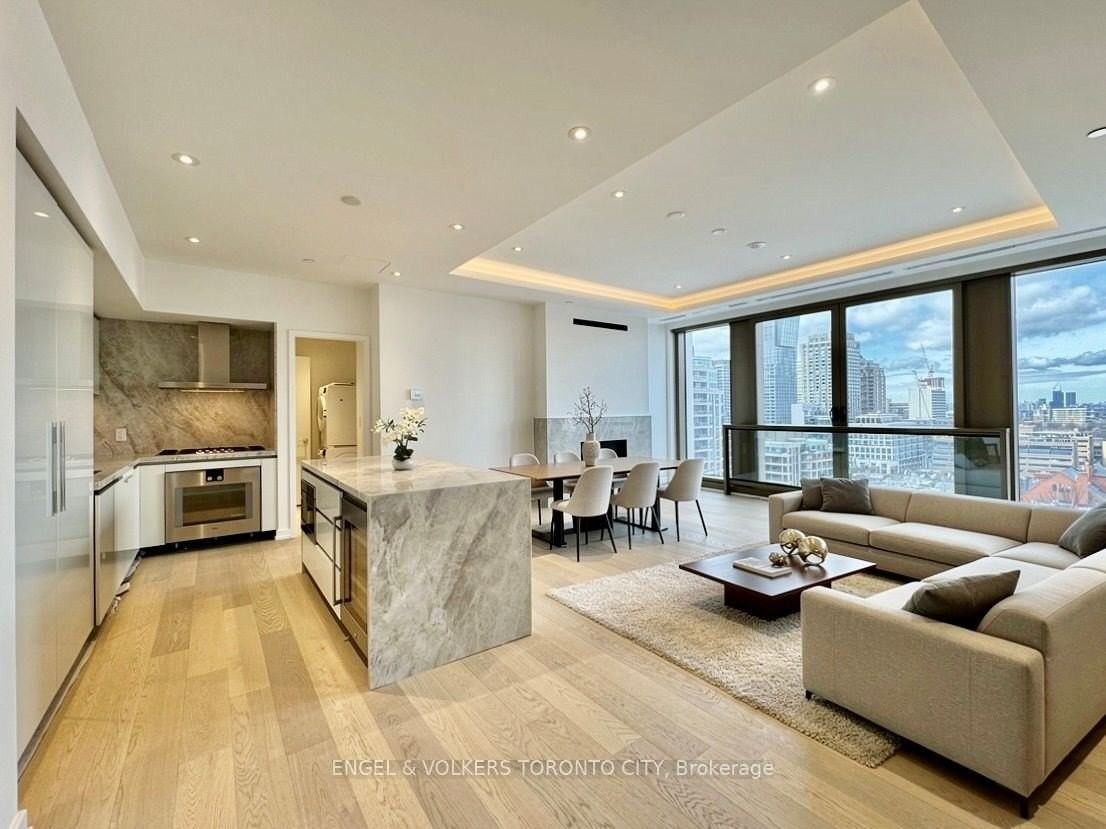 1315 Residential Building - Photo 4 of 30