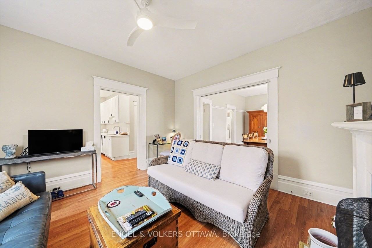 91 Powell Ave - Photo 6 of 22