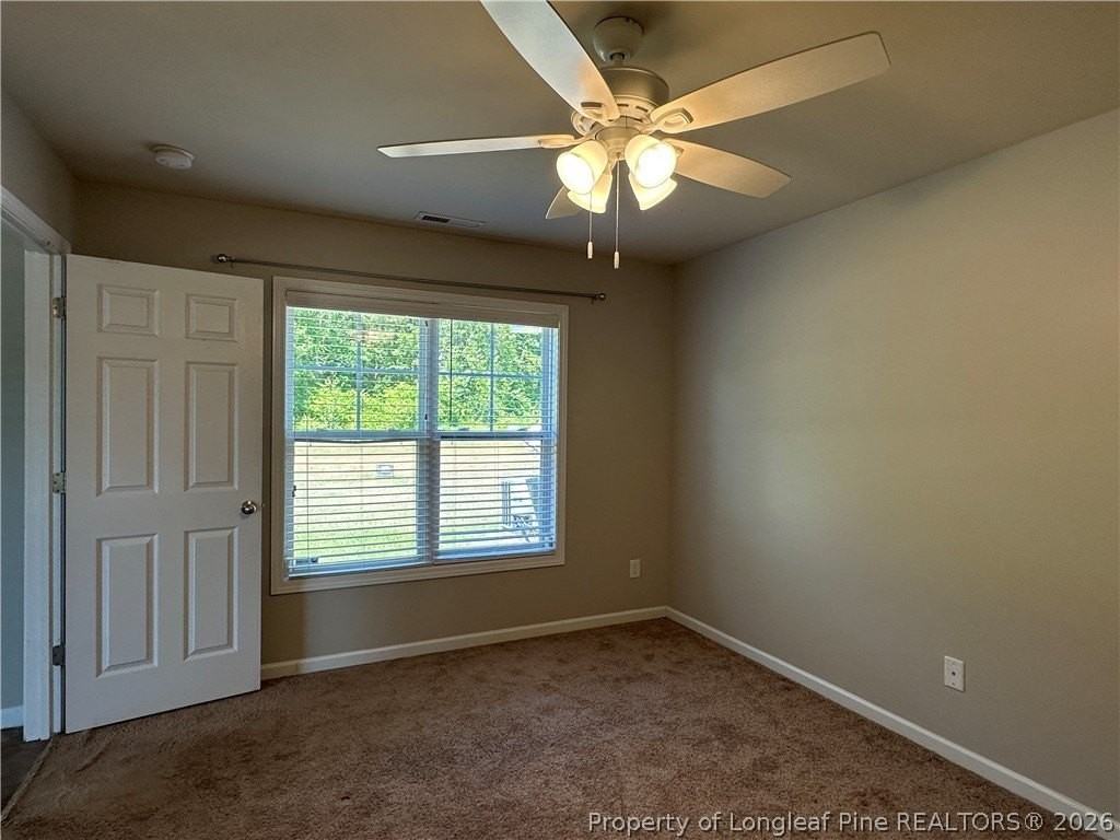 240 Collinwood Dr - Photo 5 of 23