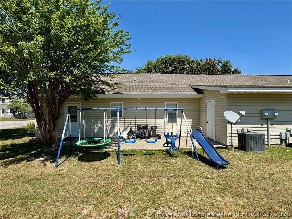 502 E 19th St - Photo 4 of 5