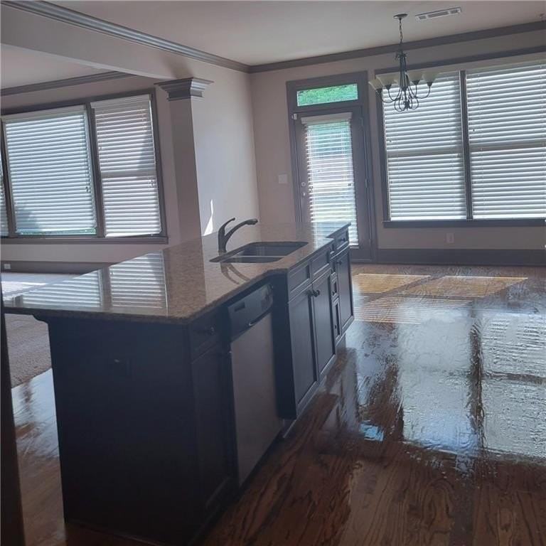 5230 Habersham Hills Dr - Photo 5 of 18