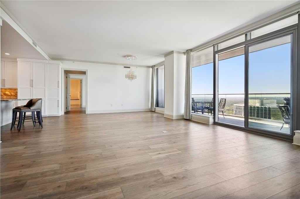 3344 Peachtree Rd Ne #3202