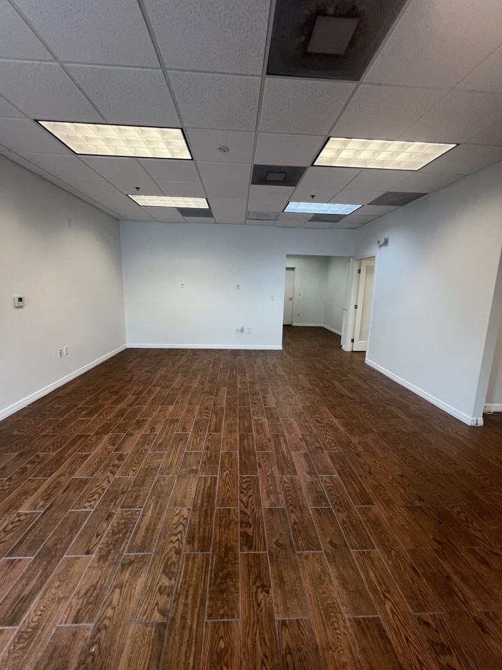 10392 W State Road 84Unit 112 #112 - Photo 7 of 10