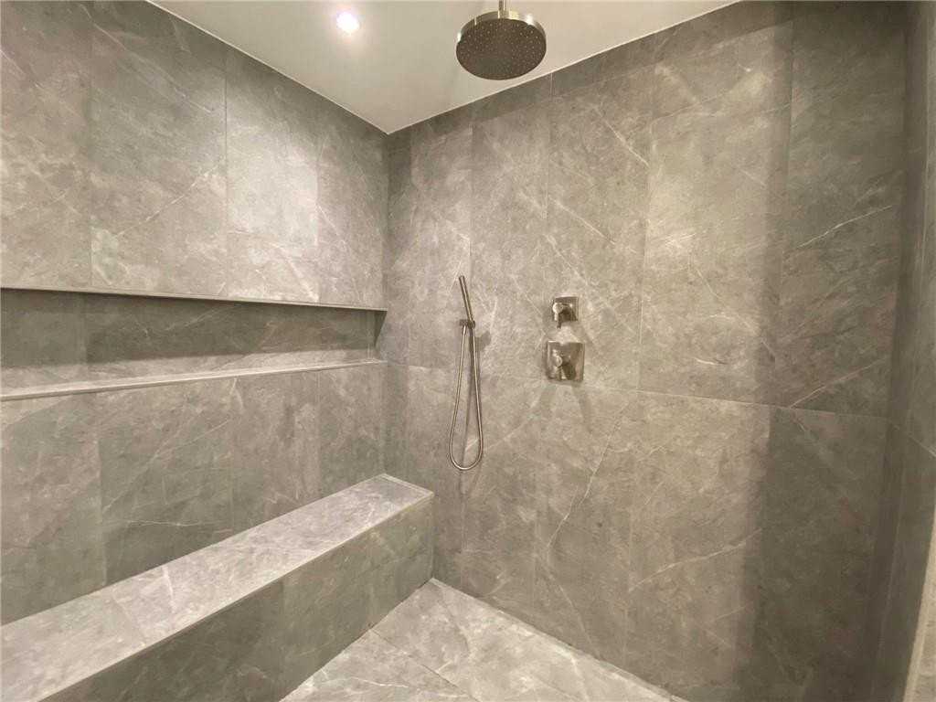 5810 Brookgreen Rd - Photo 2 of 26