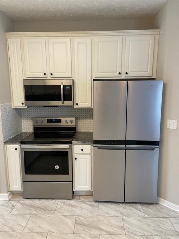 2279 Oak Glenn Cir - Photo 7 of 19