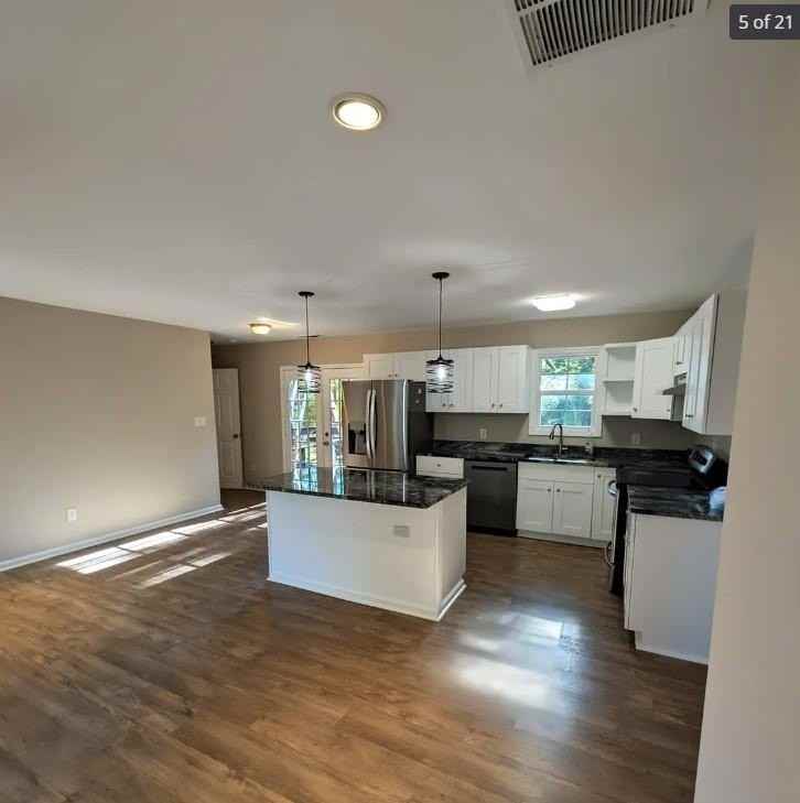 537 Eastside Dr - Photo 5 of 21