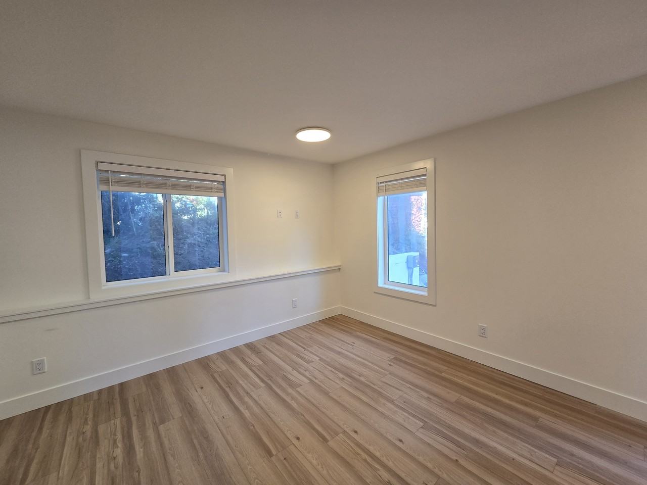 2567 Wentwich Road - Photo 7 of 17