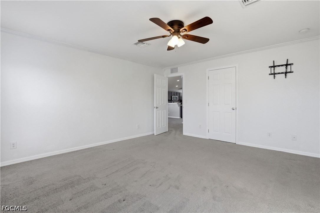 3005 41st St W - Photo 7 of 49