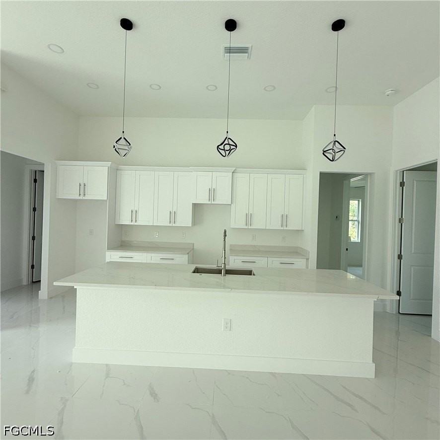 208 Johns Ave - Photo 4 of 14